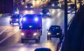 Zur Unfallaufnahme musste die A2-Richtungsfahrbahn Dortmund kurz vor der Anschlussstelle Rheda-Wiedenbrück für eine Dreiviertelstunde gesperrt werden. - Symbolfoto/picture alliance Zur Unfallaufnahme musste die A2-Richtungsfahrbahn Dortmund kurz vor der Anschlussstelle Rheda-Wiedenbrück für eine Dreiviertelstunde gesperrt werden. - Symbolfoto/picture alliance