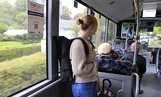 Auf einem Fahrkartendrucker in Linienbussen in Bad Oeynhausen - wie auf unserem Symbolfoto - soll ein Busfahrer binnen weniger Tage Fahrscheine im Wert von 77.800 Euro ausgedruckt haben. - Emily Loose Auf einem Fahrkartendrucker in Linienbussen in Bad Oeynhausen - wie auf unserem Symbolfoto - soll ein Busfahrer binnen weniger Tage Fahrscheine im Wert von 77.800 Euro ausgedruckt haben. - Emily Loose