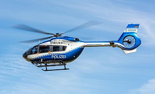 In Kirchlengern haben die Beamten zur Unterstützung den Hubschrauber angefordert. - Polizei In Kirchlengern haben die Beamten zur Unterstützung den Hubschrauber angefordert. - Polizei