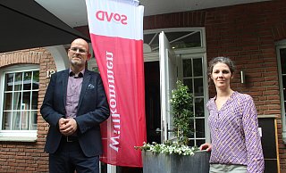 Kai Unzicker (v.l.), Kreisvorsitzender vom SoVD Herford, und Referentin Sonja Bastin hatten zu einem Themenabend über die Care-Krise eingeladen. - Anastasia von Fugler Kai Unzicker (v.l.), Kreisvorsitzender vom SoVD Herford, und Referentin Sonja Bastin hatten zu einem Themenabend über die Care-Krise eingeladen. - Anastasia von Fugler