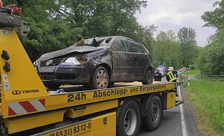 Bei dem Unfall nahe Höxter wurde eine Person schwer verletzt. - Svenja Ludwig Bei dem Unfall nahe Höxter wurde eine Person schwer verletzt. - Svenja Ludwig
