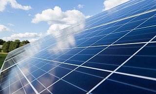 Das Bürgerbad Lenzinghausen soll eine Photovoltaik-Anlage bekommen. - Symbolfoto: Pixabay Das Bürgerbad Lenzinghausen soll eine Photovoltaik-Anlage bekommen. - Symbolfoto: Pixabay