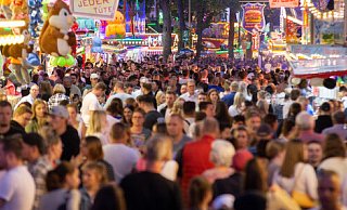 Die Stadt Paderborn wird Volksfeste und Jahrmärkte - darunter auch Libori - mit insgesamt 370.800 Euro unterstützen. - Niklas Tüns Die Stadt Paderborn wird Volksfeste und Jahrmärkte - darunter auch Libori - mit insgesamt 370.800 Euro unterstützen. - Niklas Tüns