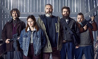 Die einzig Normale: Mathilde (Andrea Heick Gadeberg) versucht. den Möchtegern-Rächern ins Gewissen zu reden. - Zentropa Sweden AB Die einzig Normale: Mathilde (Andrea Heick Gadeberg) versucht. den Möchtegern-Rächern ins Gewissen zu reden. - Zentropa Sweden AB