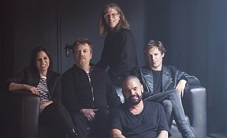 Die Band Alphaville tritt im August beim WDR4-Open-Air im Höxteraner Gartenschaupark auf. - LGS Höxter Die Band Alphaville tritt im August beim WDR4-Open-Air im Höxteraner Gartenschaupark auf. - LGS Höxter
