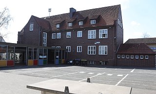 Wenn 2026 mit dem Neubau in Werste begonnen wird, bleibt lediglich der prägende Altbau stehen. - Jörg Stuke Wenn 2026 mit dem Neubau in Werste begonnen wird, bleibt lediglich der prägende Altbau stehen. - Jörg Stuke
