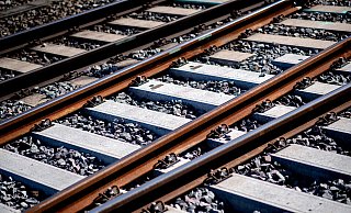Die vermeintliche Abkürzung über die Gleise am Hauptbahnhof in Paderborn bringt einen 37-Jährigen ins Gefängnis. - Hauke-Christian Dittrich Die vermeintliche Abkürzung über die Gleise am Hauptbahnhof in Paderborn bringt einen 37-Jährigen ins Gefängnis. - Hauke-Christian Dittrich