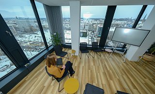 Im H1 hat die Abteilung Psychologie der Universität Räume mit Blick über die Stadt für Gruppentherapien eingerichtet. - Andreas Zobe Im H1 hat die Abteilung Psychologie der Universität Räume mit Blick über die Stadt für Gruppentherapien eingerichtet. - Andreas Zobe