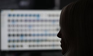 Die Gütersloher Polizei ermittelt seit kurzem wegen einer Whatsapp-Gruppe mit kinderpornografischen Inhalten. - (c) Copyright 2022, dpa (www.dpa.de). Alle Rechte vorbehalten Die Gütersloher Polizei ermittelt seit kurzem wegen einer Whatsapp-Gruppe mit kinderpornografischen Inhalten. - (c) Copyright 2022, dpa (www.dpa.de). Alle Rechte vorbehalten