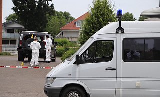 Die Spurensicherung war vor Ort. - Charlotte Mahncke Die Spurensicherung war vor Ort. - Charlotte Mahncke