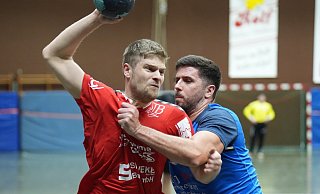 Altenhagen-Heepens Bjarne Franz (l.) darf auf eine Top-Saison mit 31:21 Punkten und Platz fünf zurückblicken. - Peter Unger Altenhagen-Heepens Bjarne Franz (l.) darf auf eine Top-Saison mit 31:21 Punkten und Platz fünf zurückblicken. - Peter Unger