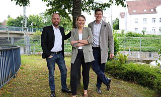 Der scheidende CDU-Kreisgeschäftsführer Hartwig Höschen (l.), die CDU-Kreisvorsitzende Corinna Rotte und der neue Kreisgeschäftsführer Hubertus Struck. - CDU Der scheidende CDU-Kreisgeschäftsführer Hartwig Höschen (l.), die CDU-Kreisvorsitzende Corinna Rotte und der neue Kreisgeschäftsführer Hubertus Struck. - CDU