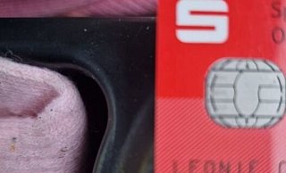 Eine Passantin fand in Schildesche die abgelaufene Geldkarte der vermissten 17-Jährigen. - privat Eine Passantin fand in Schildesche die abgelaufene Geldkarte der vermissten 17-Jährigen. - privat