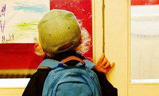 Einfach hereinspaziert ist nicht: Aus verschiedenen Gründen dürfen Kinder aktuell häufig erst einmal wieder nicht in die Kita. - Pixabay Einfach hereinspaziert ist nicht: Aus verschiedenen Gründen dürfen Kinder aktuell häufig erst einmal wieder nicht in die Kita. - Pixabay