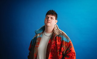 Isaak eröffnet den Parklichter-Freitag und singt sicherlich auch seinen ESC-Song. - Valentin Ammon Isaak eröffnet den Parklichter-Freitag und singt sicherlich auch seinen ESC-Song. - Valentin Ammon