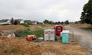 Im Stedefreunder Baugebiet haben die Erschließungsarbeiten bereits begonnen. - Frank-Michael Kiel-Steinkamp Im Stedefreunder Baugebiet haben die Erschließungsarbeiten bereits begonnen. - Frank-Michael Kiel-Steinkamp