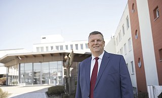 Christian Jostes ist seit knapp drei Jahren Geschäftsführer der KHWE. - Foto: Veit Mette/KHWE Christian Jostes ist seit knapp drei Jahren Geschäftsführer der KHWE. - Foto: Veit Mette/KHWE