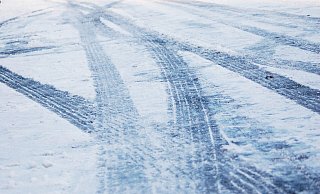 Glätte ist dieser Tage eine große Gefahr im Straßenverkehr. - Pixabay Glätte ist dieser Tage eine große Gefahr im Straßenverkehr. - Pixabay