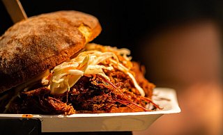 Beim Streetfood-Festival in Kirchlengern wird es eine große Auswahl an kulinarischen Angeboten geben. - Symbolfoto: Pixabay/Randgruppe Beim Streetfood-Festival in Kirchlengern wird es eine große Auswahl an kulinarischen Angeboten geben. - Symbolfoto: Pixabay/Randgruppe