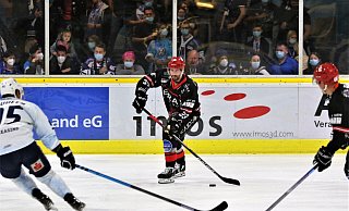 Ab sofort nicht mehr für die Herforder Ice Dragons am Puck: Stürmer Christoph Koziol. - Yvonne Gottschlich Ab sofort nicht mehr für die Herforder Ice Dragons am Puck: Stürmer Christoph Koziol. - Yvonne Gottschlich