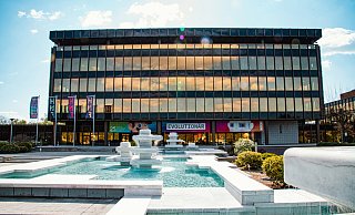 Das Heinz-Nixdorf-Museumsforum befindet sich an der Paderborner Fürstenallee. - Sergei Magel/HNF Das Heinz-Nixdorf-Museumsforum befindet sich an der Paderborner Fürstenallee. - Sergei Magel/HNF