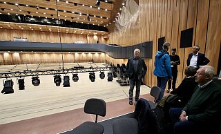Das mit modernster Technik ausgestattete Veranstaltungszentrum Montforthaus im östertereichischen Feldkirch ist ein Kulturtreff, der Vorbild für Herford sein könnte. - Peter Steinert Das mit modernster Technik ausgestattete Veranstaltungszentrum Montforthaus im östertereichischen Feldkirch ist ein Kulturtreff, der Vorbild für Herford sein könnte. - Peter Steinert
