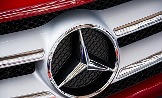 Unbekannte haben sich in mindestens 20 Fällen an Markenemblemen wie dem Mercedesstern zu schaffen gemacht. - Symbolbild: Pixabay Unbekannte haben sich in mindestens 20 Fällen an Markenemblemen wie dem Mercedesstern zu schaffen gemacht. - Symbolbild: Pixabay