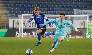 Aufgrund der vielen Ausfälle wird Arminia Bielefeld den Kader gegen Dynamo Dresden mit U-19-Spielern wie Henrik Koch (l.) auffüllen. - Andreas Zobe Aufgrund der vielen Ausfälle wird Arminia Bielefeld den Kader gegen Dynamo Dresden mit U-19-Spielern wie Henrik Koch (l.) auffüllen. - Andreas Zobe