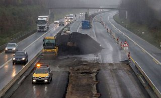 Autobahnbaustelle bei Schloß Holte-Stukenbrock. - Sigurd Gringel Autobahnbaustelle bei Schloß Holte-Stukenbrock. - Sigurd Gringel