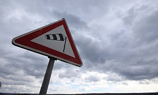 Ein Sturmtief sorgt für starke Böen in Nordrhein-Westfalen. - David Schellenberg Ein Sturmtief sorgt für starke Böen in Nordrhein-Westfalen. - David Schellenberg