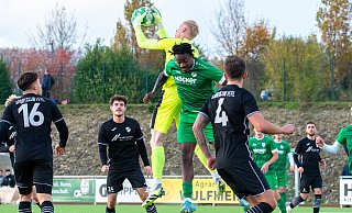 Der SV Rödinghausen II und der SC Verl II trennen sich mit einem 1:1-Unentschieden. - Joel Beinke Der SV Rödinghausen II und der SC Verl II trennen sich mit einem 1:1-Unentschieden. - Joel Beinke