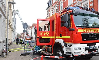 Großeinsatz der Feuerwehr in Bielefeld. - Charlotte Mahncke Großeinsatz der Feuerwehr in Bielefeld. - Charlotte Mahncke