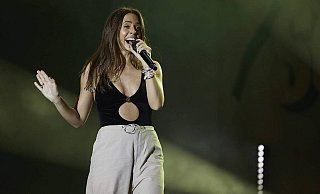 Die Sängerin Vanessa Mai ist der Top Act beim Schlagertraum im Aqua Magica-Park am 10. August. - picture alliance/dpa Die Sängerin Vanessa Mai ist der Top Act beim Schlagertraum im Aqua Magica-Park am 10. August. - picture alliance/dpa
