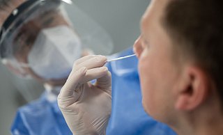 Rund um Ostern steigt die Nachfrage nach den Corona-Schnelltests. - picture alliance/dpa Rund um Ostern steigt die Nachfrage nach den Corona-Schnelltests. - picture alliance/dpa