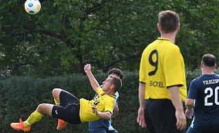 Uwe Hünemeier setzt gegen Yildizspor Rheda zu einem Fallrückzieher an. - Thorsten Zelinski Uwe Hünemeier setzt gegen Yildizspor Rheda zu einem Fallrückzieher an. - Thorsten Zelinski