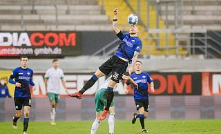 Felix Platte zeigte zuletzt gegen Bremen eine bärenstarke Leistung und dürfte an diesem Samstag im Gastspiel auf St. Pauli einsatzbereit sein. Der SCP-Stürmer bekommt dann einen neuen Partner. - Besim Mazhiqi Felix Platte zeigte zuletzt gegen Bremen eine bärenstarke Leistung und dürfte an diesem Samstag im Gastspiel auf St. Pauli einsatzbereit sein. Der SCP-Stürmer bekommt dann einen neuen Partner. - Besim Mazhiqi