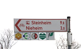 Der R1 bei Entrup: Teilabschnitte dieser Strecke werden in den kommenden Monaten ausgebaut. - Madita Schellenberg Der R1 bei Entrup: Teilabschnitte dieser Strecke werden in den kommenden Monaten ausgebaut. - Madita Schellenberg