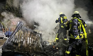 Brand an der Detmolder Straße. - Charlotte Mahncke Brand an der Detmolder Straße. - Charlotte Mahncke