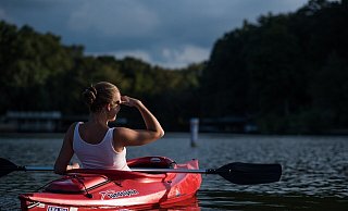 Ob Anfänger oder Fortgeschrittene, Wasserski oder Kanutour: In OWL gibt es verschiedene Wassersport-Angebote. - Symbolfoto: Pixabay Ob Anfänger oder Fortgeschrittene, Wasserski oder Kanutour: In OWL gibt es verschiedene Wassersport-Angebote. - Symbolfoto: Pixabay