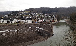 Sechs Monate nach der Jahrhundertflut im Ahrtal ist der Wiederaufbau in der damals schwer getroffenen Ortsgemeinde Schuld weit vorangeschritten. - picture alliance / Geisler-Fotopress Sechs Monate nach der Jahrhundertflut im Ahrtal ist der Wiederaufbau in der damals schwer getroffenen Ortsgemeinde Schuld weit vorangeschritten. - picture alliance / Geisler-Fotopress