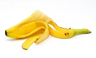Wenn der Streit wegen einer weggeworfenen Bananenschale eskaliert. (Symbolbild) - Stefan Becker Wenn der Streit wegen einer weggeworfenen Bananenschale eskaliert. (Symbolbild) - Stefan Becker