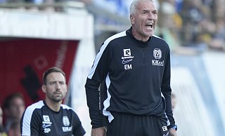 Arminias Jahrhundertrainer Ernst Middendorp hat einen neuen Arbeitgeber gefunden. - IMAGO/Werner Scholz Arminias Jahrhundertrainer Ernst Middendorp hat einen neuen Arbeitgeber gefunden. - IMAGO/Werner Scholz