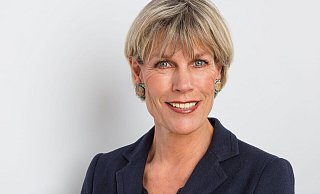 Bettina Schöne-Seifert ist seit 2009 auch Mitglied der naturwissenschaftlichen Akademie Leopoldina und übt unter anderem Kritik an der Homöopathie. - ©WWU Münster/ Bernhardt Link -Farbtonwerk Bettina Schöne-Seifert ist seit 2009 auch Mitglied der naturwissenschaftlichen Akademie Leopoldina und übt unter anderem Kritik an der Homöopathie. - ©WWU Münster/ Bernhardt Link -Farbtonwerk