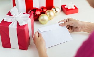 Was ist zu tun, damit die Weihnachtspost pünktlich in den Briefkästen liegt? - lev dolgachov Was ist zu tun, damit die Weihnachtspost pünktlich in den Briefkästen liegt? - lev dolgachov