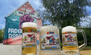 Die Bierbrunnen-Sponsoren und das Amt für Öffentlichkeitsarbeit und Stadtmarketing laden zur Einstimmung auf Libori zum Sonderverkauf der beliebten Krüge und Gläser ein. - Stadt Paderborn/Lea Horstmann Die Bierbrunnen-Sponsoren und das Amt für Öffentlichkeitsarbeit und Stadtmarketing laden zur Einstimmung auf Libori zum Sonderverkauf der beliebten Krüge und Gläser ein. - Stadt Paderborn/Lea Horstmann