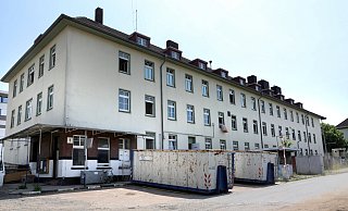 Das frühere Wachgebäude am Eingang zur Hammersmith-Kaserne wird abgerissen. - Frank-Michael Kiel-Steinkamp Das frühere Wachgebäude am Eingang zur Hammersmith-Kaserne wird abgerissen. - Frank-Michael Kiel-Steinkamp