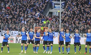 Der DSC Arminia Bielefeld setzt sich im Elfmeterschießen gegen Preußen Münster durch. - Oliver Krato Der DSC Arminia Bielefeld setzt sich im Elfmeterschießen gegen Preußen Münster durch. - Oliver Krato