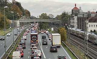 Auf dem OWD staut sich aktuell der Verkehr. - Peter Unger Auf dem OWD staut sich aktuell der Verkehr. - Peter Unger