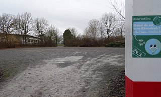 Auf diesem Parkplatz eskalierte der Streit zwischen einem 29-Jährigen und einem 26-Jährigen offenbar. - Svenja Ludwig Auf diesem Parkplatz eskalierte der Streit zwischen einem 29-Jährigen und einem 26-Jährigen offenbar. - Svenja Ludwig