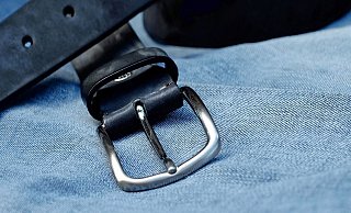 Die Tatwaffe war ein Gürtel, mit dem der Randalierer auf eine Opfer einschlug. - Symbolfoto: pixabay / Creative Commons Die Tatwaffe war ein Gürtel, mit dem der Randalierer auf eine Opfer einschlug. - Symbolfoto: pixabay / Creative Commons